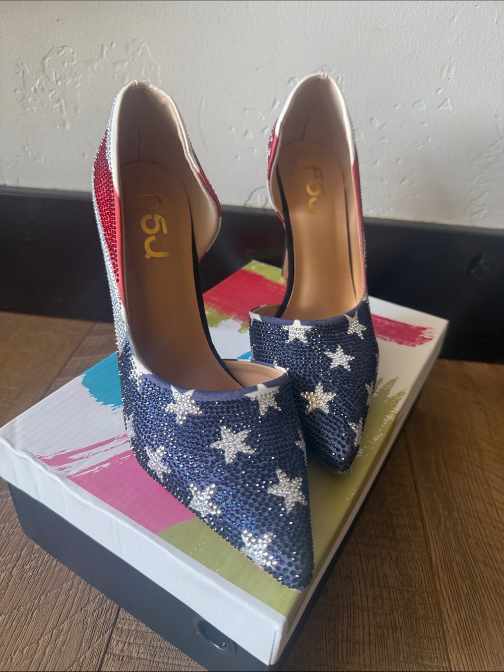 American flag rhinestone Pump - Women's